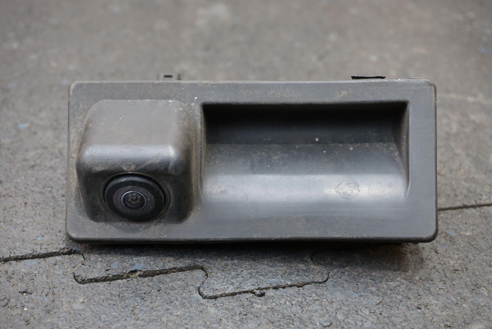 Rear Trunk Handle Parking Assist Camera OEM 4M0827566 Bentley Bentayga 16-20