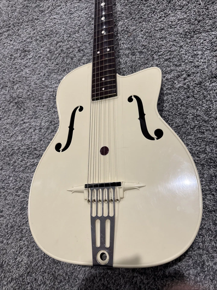 Maccaferri G-30 Flat Top Acoustic Guitar 1953 190s Vintage - Image 3 of 4