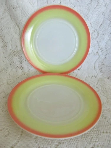 Two Vintage Hazel Atlas Sunrise Platonite Ovide 9" Dinner Plates #2