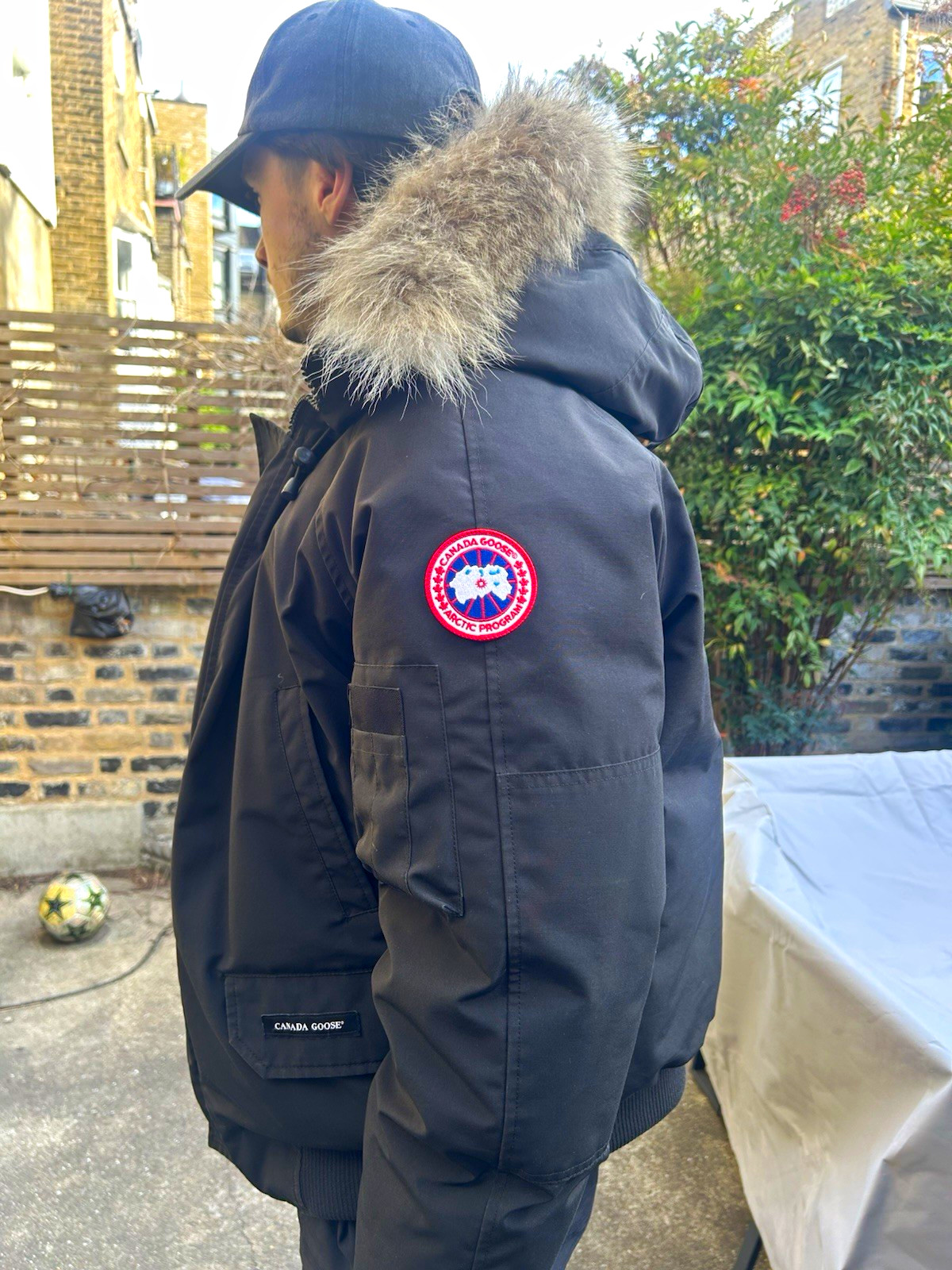 Canada Goose Chilliwack Black Hooded Down Bomber Fur Trim Jacket L