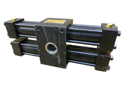 PARKER  HTR10-180-AA12-C   Hydraulic  Rotary Actuator  180 Deg  3000 psi 1-1/4''