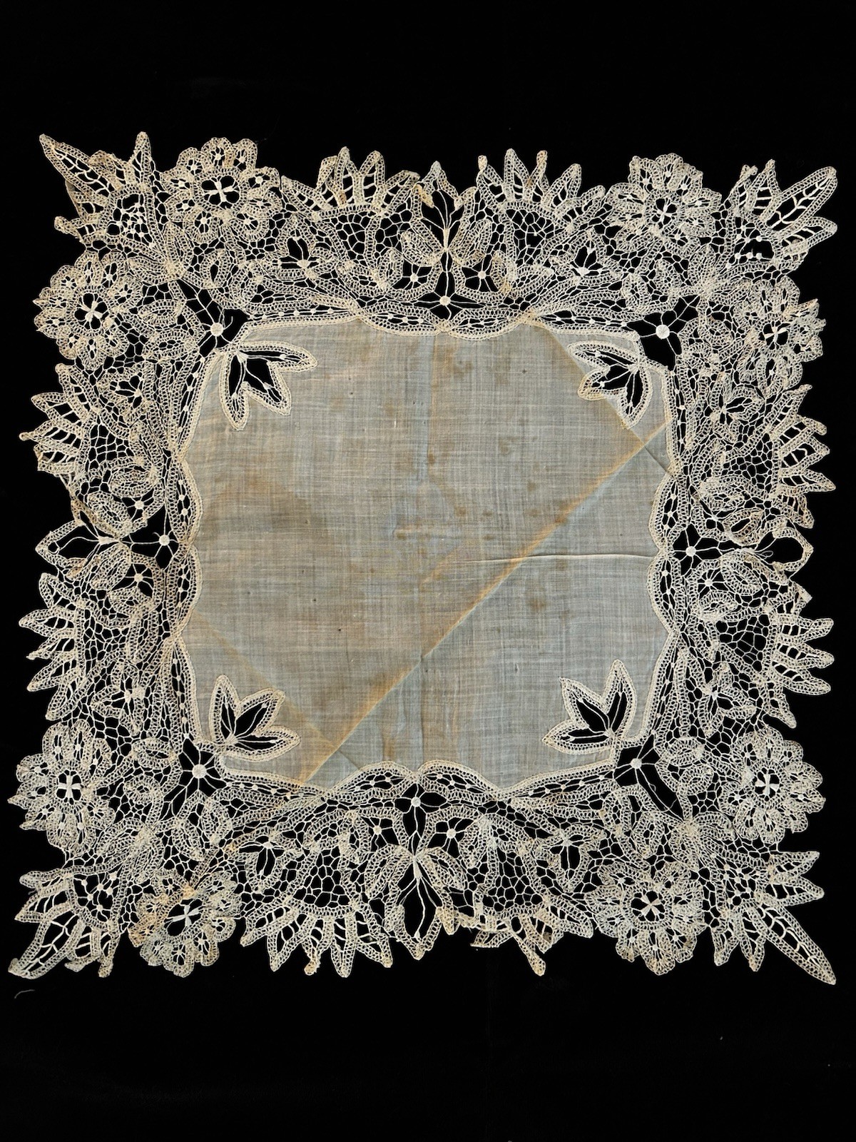 Antique fine lace square bridal Victorian ivory doily, needlepoint bobbin lace