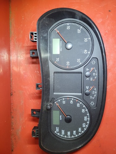 VW POLO 9N Tacho BMD 6Q0920804 Kombiinstrument VDO