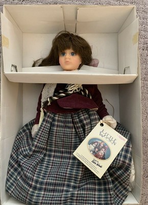 Robin Woods Little Women Marmee Doll by Horsman 14'' Vinyl 1995 With Original Box
