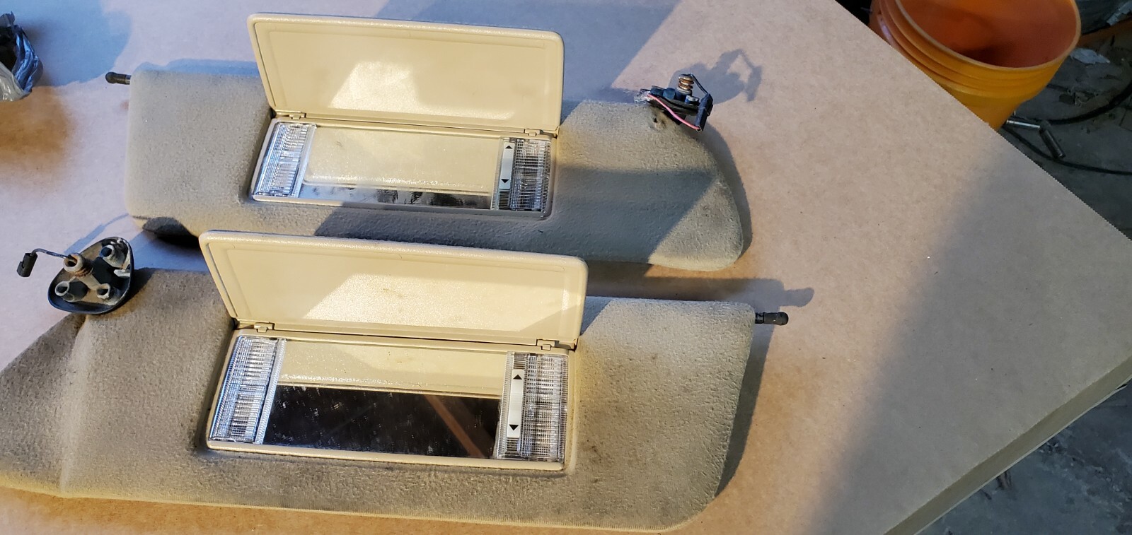 8401 JEEP CHEROKEE XJ sunvisor set sun visor visors BROWN J26 eBay