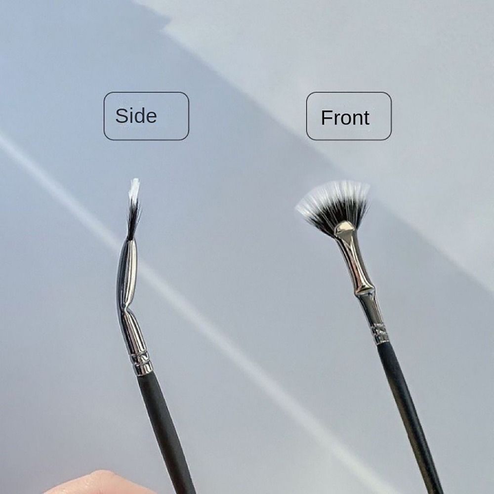 ClumpFree Lashes Eyelash Fan Brush 120° Bend Handle Eye Makeup Women