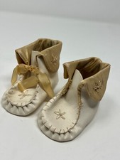 Antique Vintage White Baby Shoes Size 1 in original decorative box