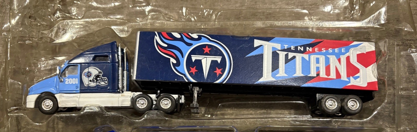 Fleer Collectibles 2001 Tennessee Titans AFC Semi Truck 10