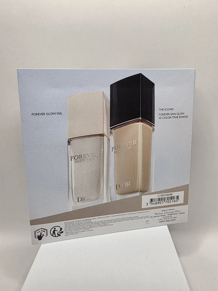12 Pack x Dior Forever Skin Glow 8 Shade Foundation & 1 Primer Sample Cards - Image 2 of 4
