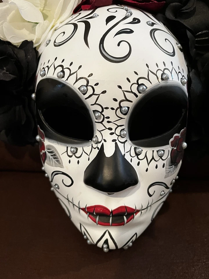 Day of the Dead Catrina Floral Sugar Skull Halloween Plastic Face Mask Women’s - Image 2 of 3