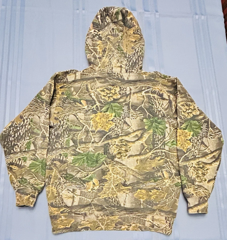 Cabellas Seclusion 3D Womens Hoodie Size Medium - Image 4 of 4