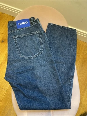 HUGO BOSS MENS JONAH STRAIGHT FIT DARK WAS JEANS BY HUGO SZ 32/32 BNWT RRP £99