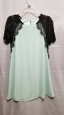Women's Short lacy Sleeve Sheen Blouses Size Medium Color Mint Green Black 