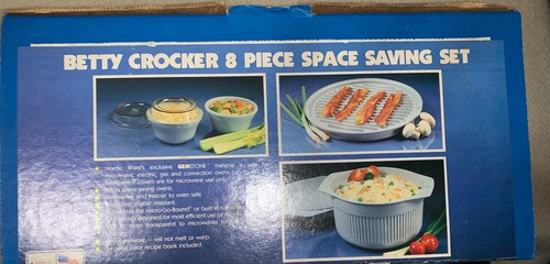 Nordic Ware Microwave And Oven Safe Plates 8 Piece Set Betty Crocker NIB READ - Picture 3 of 6