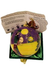 Li Bien The Three Wise Men Bought Gifts To Baby Jesus Christmas Glass Ornament