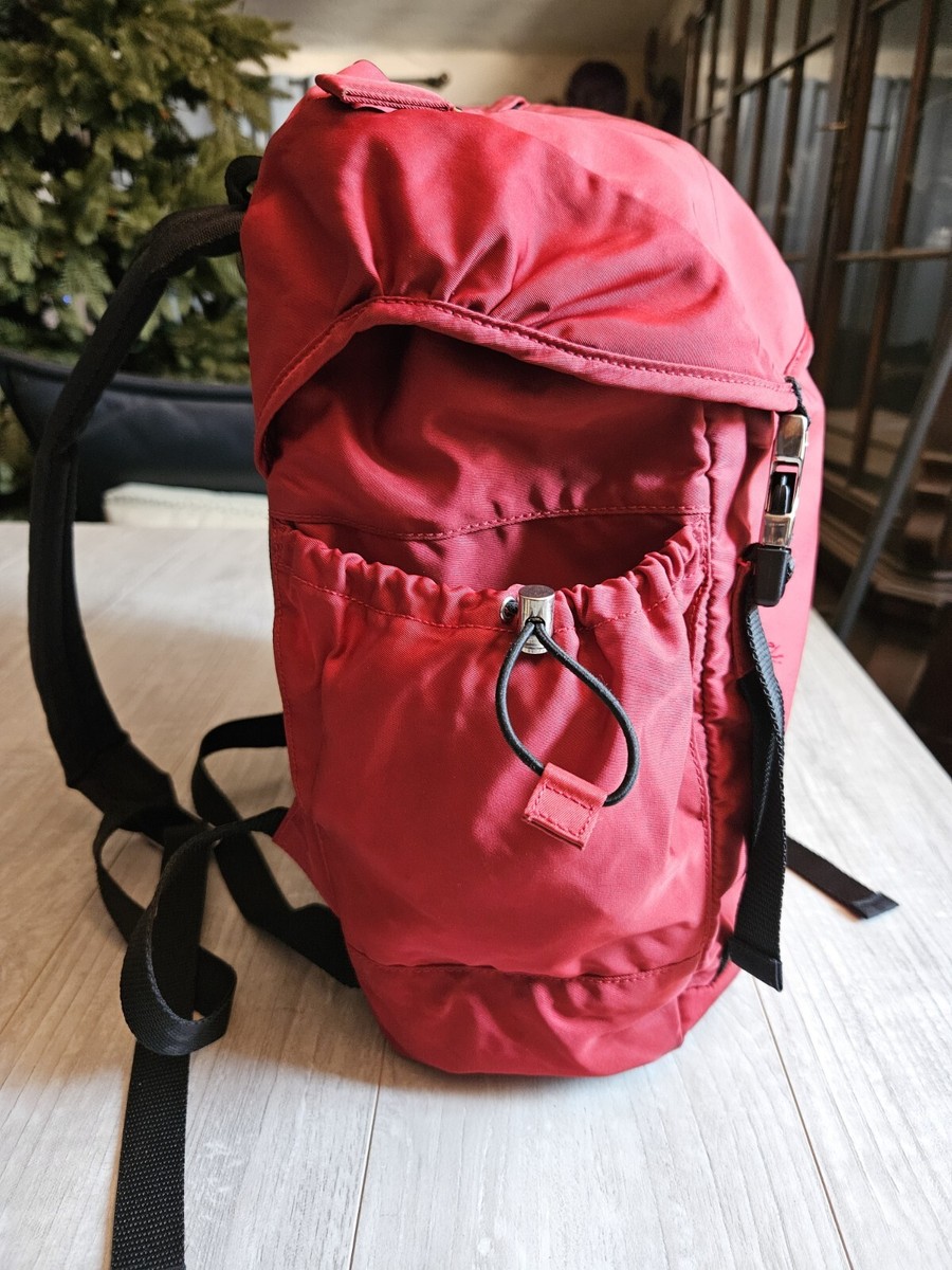 バッグ PRADA TESSUTO NYLON DRAWSTRING BAG PACK Prada Tessuto Green Nylon Drawstring Backpack MM – The Lady Bag