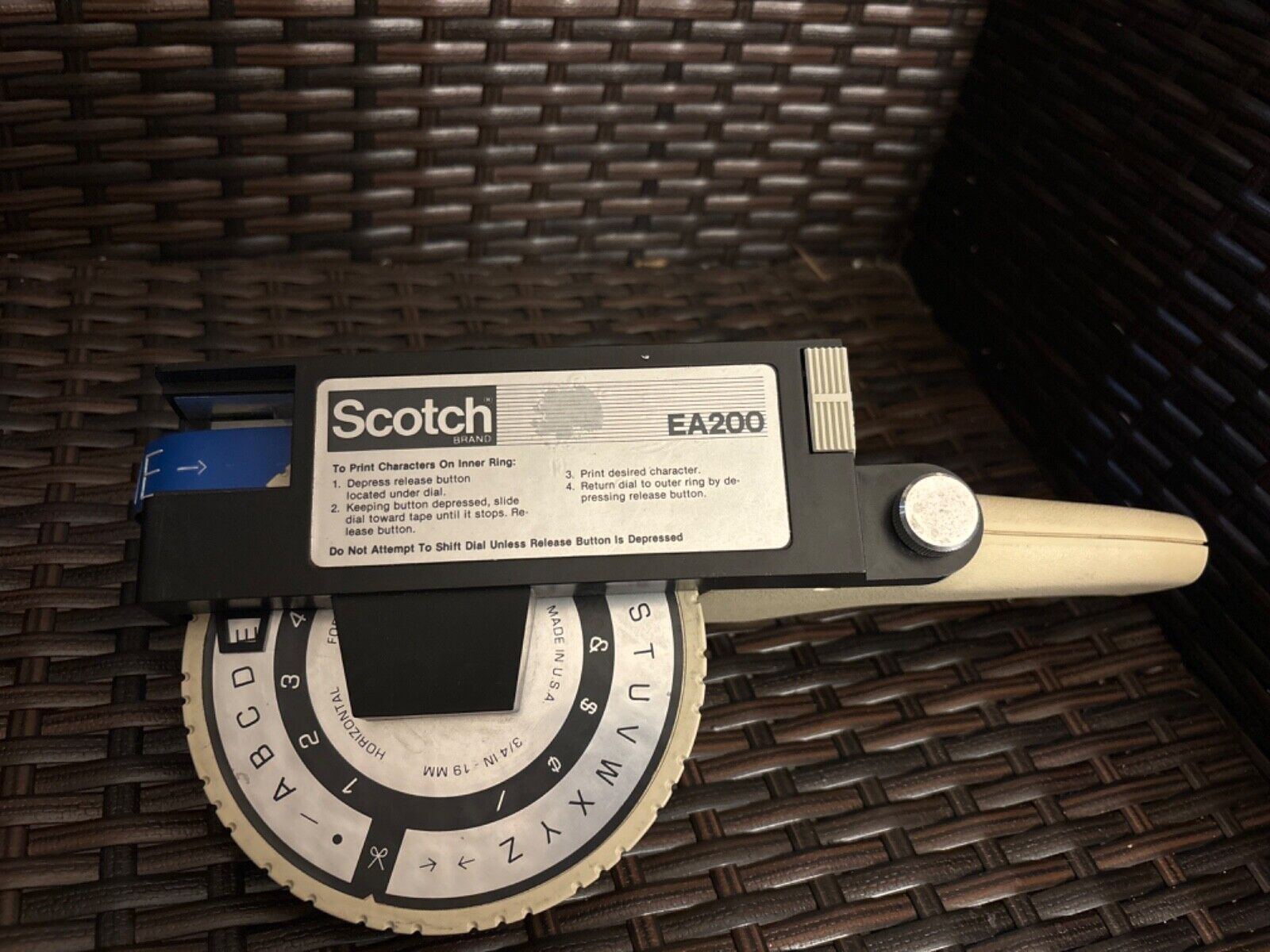 Scotch　3M　EA-200　Labeler（ダイモ互換）-