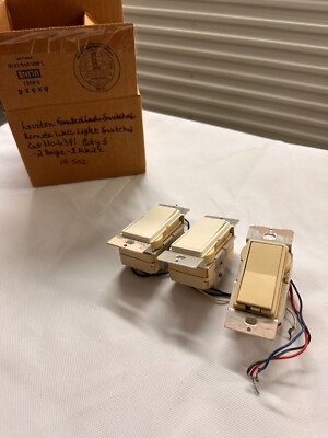 Leviton Light Switches 6381   Lot of 3, White & Beige