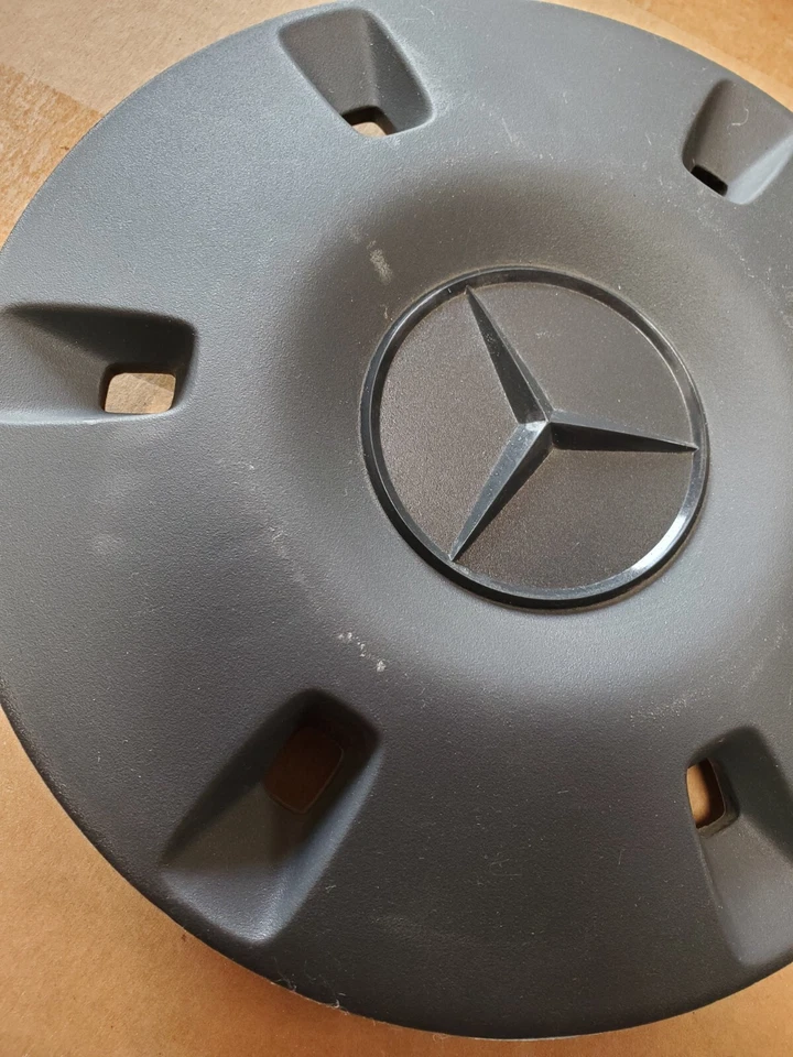 Mercedes-Benz Sprinter 2500 A9064010025 2010-2016 Foto 2 de 4