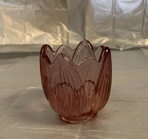 Fenton Glass Tulip Leaf Votive Candle Holder