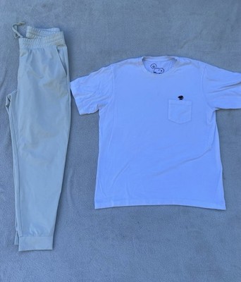 Uniqlo Men s KAWS X Peanuts Collab White T Shirt Size L/Sweatpants Size L