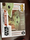 Funko Pop! Vinyl: Star Wars - The Child with Cup- Baby Yoda, Grogu, Mando