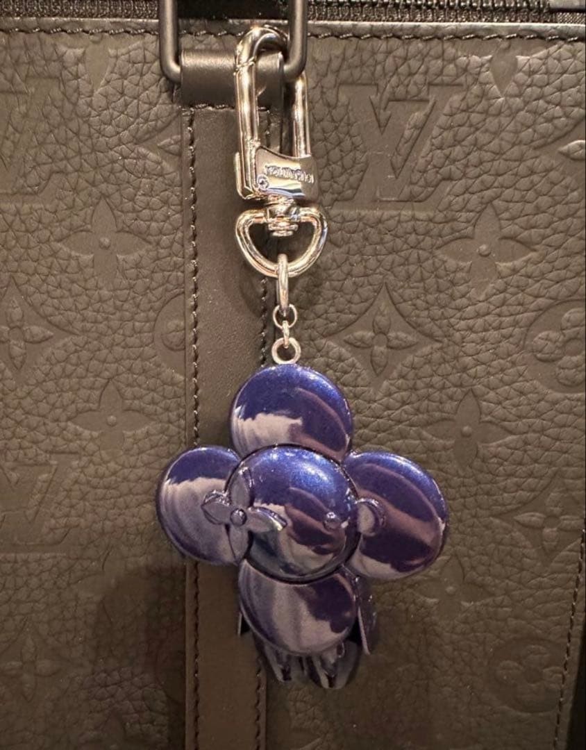 Authentic Louis Vuitton Keychain Bag Charm Black Silver Monogram Eclipse Rare image 4