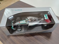 MINICHAMPS MERCEDES AMG PETRONAS F1 TEAMM 1/18 Collectables 17+