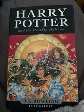 Harry Potter and The Deathly Hallows by J. K. Rowling (2007 Paperback) First Ed