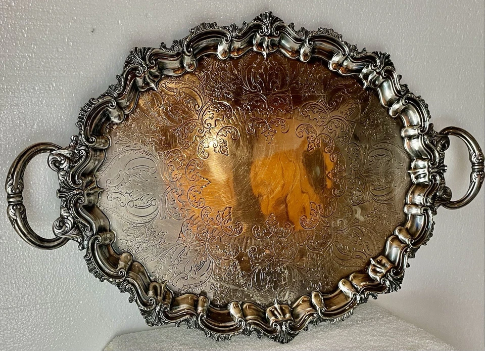 BANDEJA GRANDE ANTIGUA PLATEADA GRABADA MAYORDOMOS MANGO ORNAMENTADA PERFORADA 17"x27" Foto 2 de 4