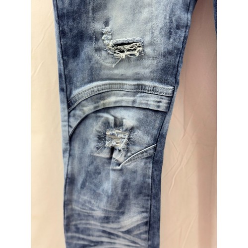 Kids size 12 skinny heavy distressed jeans - Picture 5 of 9