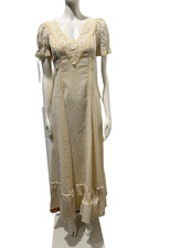Vtg Womens 70s Cream  Lace Prairie Maxi Dress 1970s Sz Small Trivia by Charm