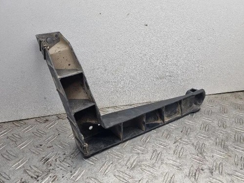 VW TOUAREG 7LA, 7L6, 7L7 Stoßstangenhalter hinten rechts 7L6807862 24165368