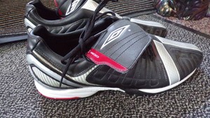 umbro astro trainers