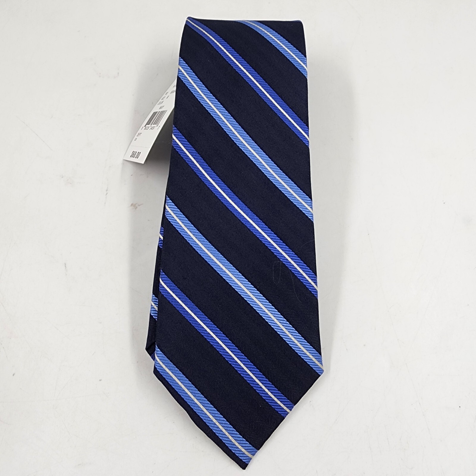 Мужской магазин в Блумингдейлсе - Шелковый галстук в полоску Mens 8 Navy Keeper Loop~