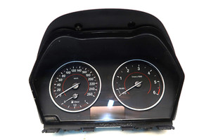 BMW 1er F20 F21 Diesel Tacho Kombiinstrument  2689108 260Km/h