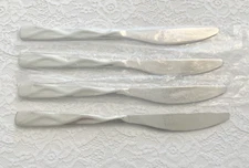 (4) New~ DASH-Of-THAT Stainless KERRIGAN MIRROR Dinner Knives *FREE SHIPPING*