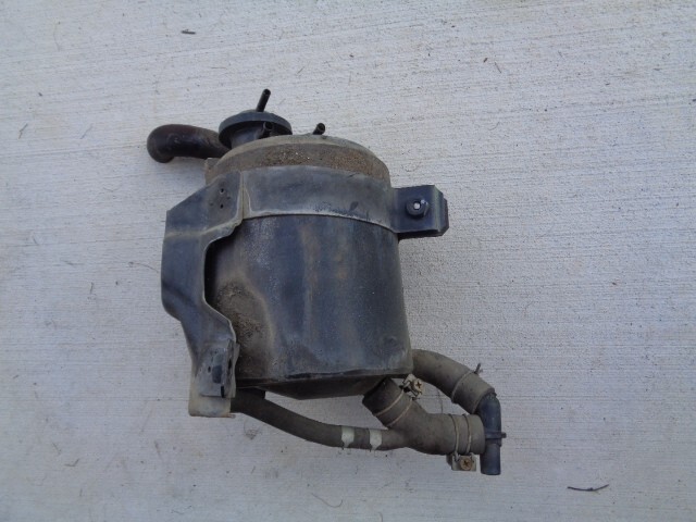 日産コンテナ Toyota Hilux Surf TRN215W 89530-35281 4WD Control unit oem