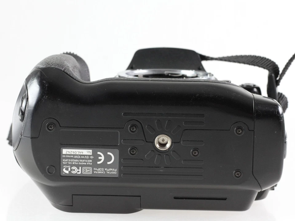 Fujifilm FinePix S3 Pro Body Gehäuse DSLR Spiegelreflexkamera Nikon F-mount - Bild 4 von 4