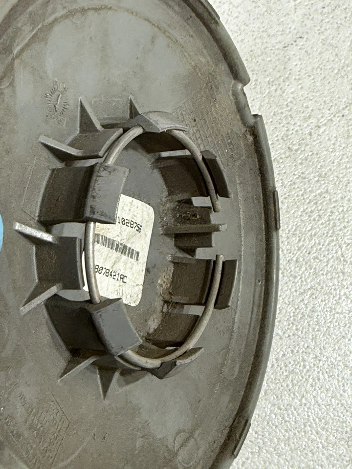 Fiat 500 500c 2012-2017 15 inch Alumninum Wheel Center Hub Cap OEM - Image 4 of 4