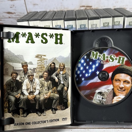 M*A*S*H Complete Series DVD Collectors Ed. Seasons 1-11 / 2001-2006 - Picture 2 of 11