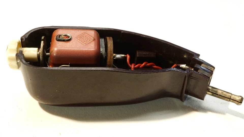 Cartucho magnético probado ELAC MST 2 MIRATWIN y cabezal mono rotación Alemania Foto 2 de 4