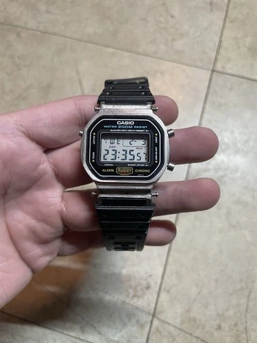 Casio G-Shock DW-5600 (901) Japan Digital VIntage Chrono Watch *read* Parts