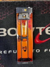 Tight Spot Quiver 5 Arrow LEFT HANDED Kuiu Verde 2.0 Multicolor Bow Quiver