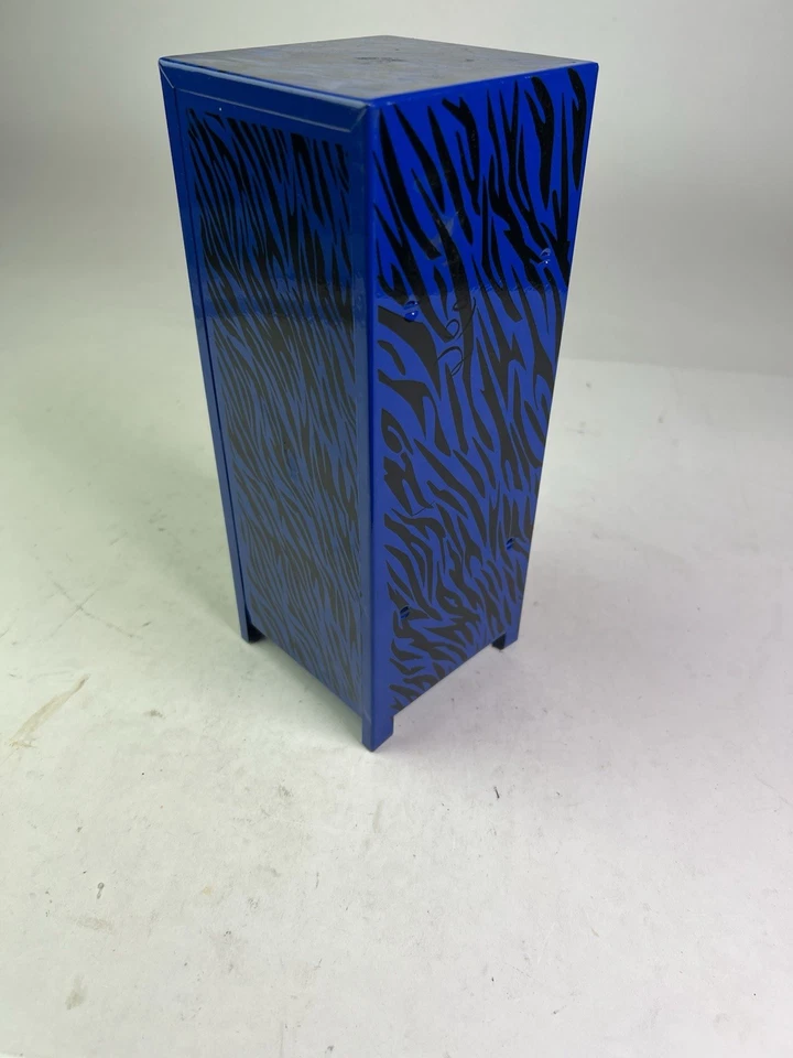 MINI Metal Locker For Makeup  4.25"w x 4.5"d x 10.75"h Blue Tiger Stripes - Image 3 of 4