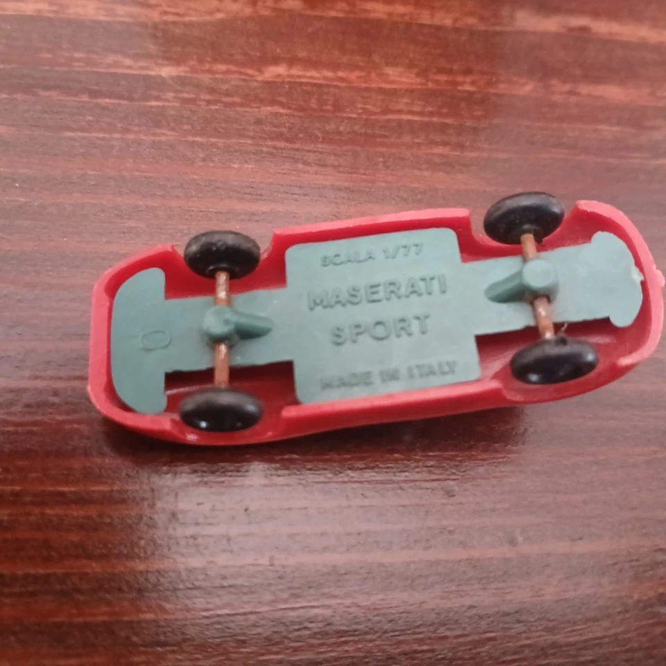 APS pre politoys MASERATI SPORT  n.16  rosso italia 1/77 ITALY - Immagine 2 di 3