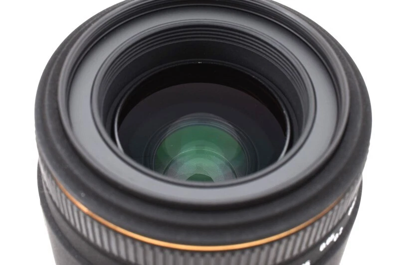 Lente Sigma 50 mm f/2,8 MACRO EX DG AF para montura Sony A con capucha genuina [como nueva] Foto 2 de 4