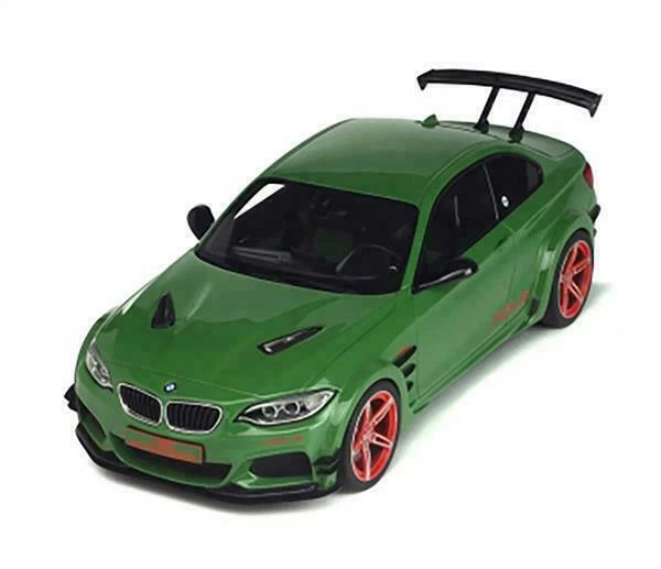 Voitures de courses miniatures verts BMW 1:18