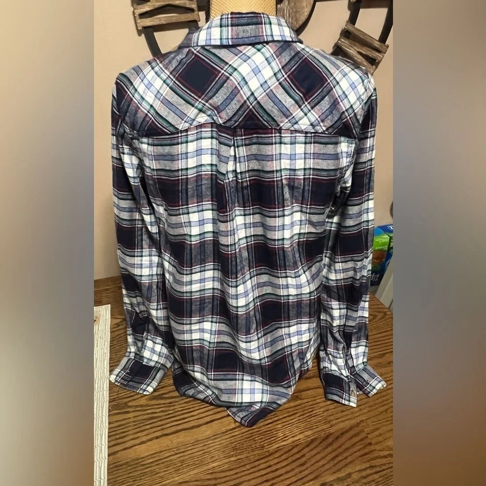 Maurice's Size M plaid button up Plaid Flannel Rodeo Cowgirl Western Minimalist - Image 2 of 4