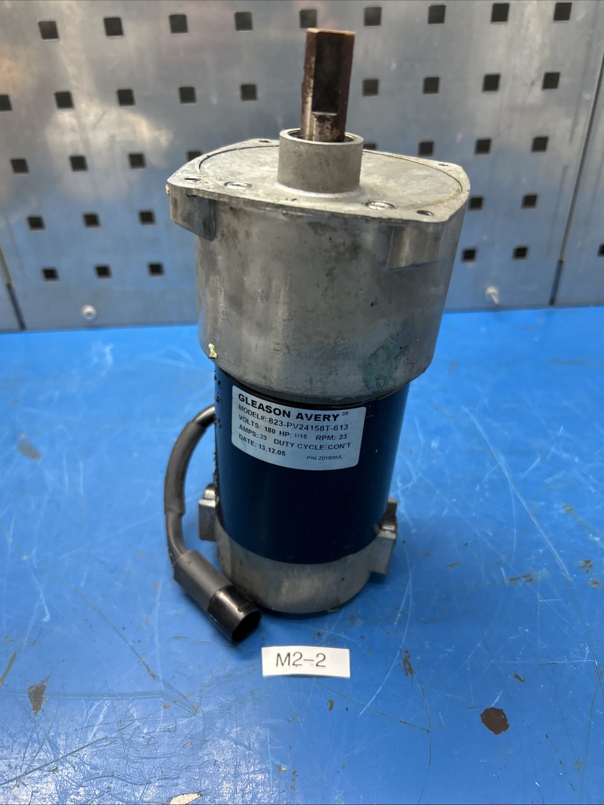 GLEASON-AVERY MOTOR 823-PV24158T Volts:613,HP: 1/15 RPM: 23 